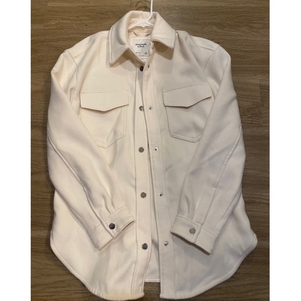 Abercrombie & Fitch shacket